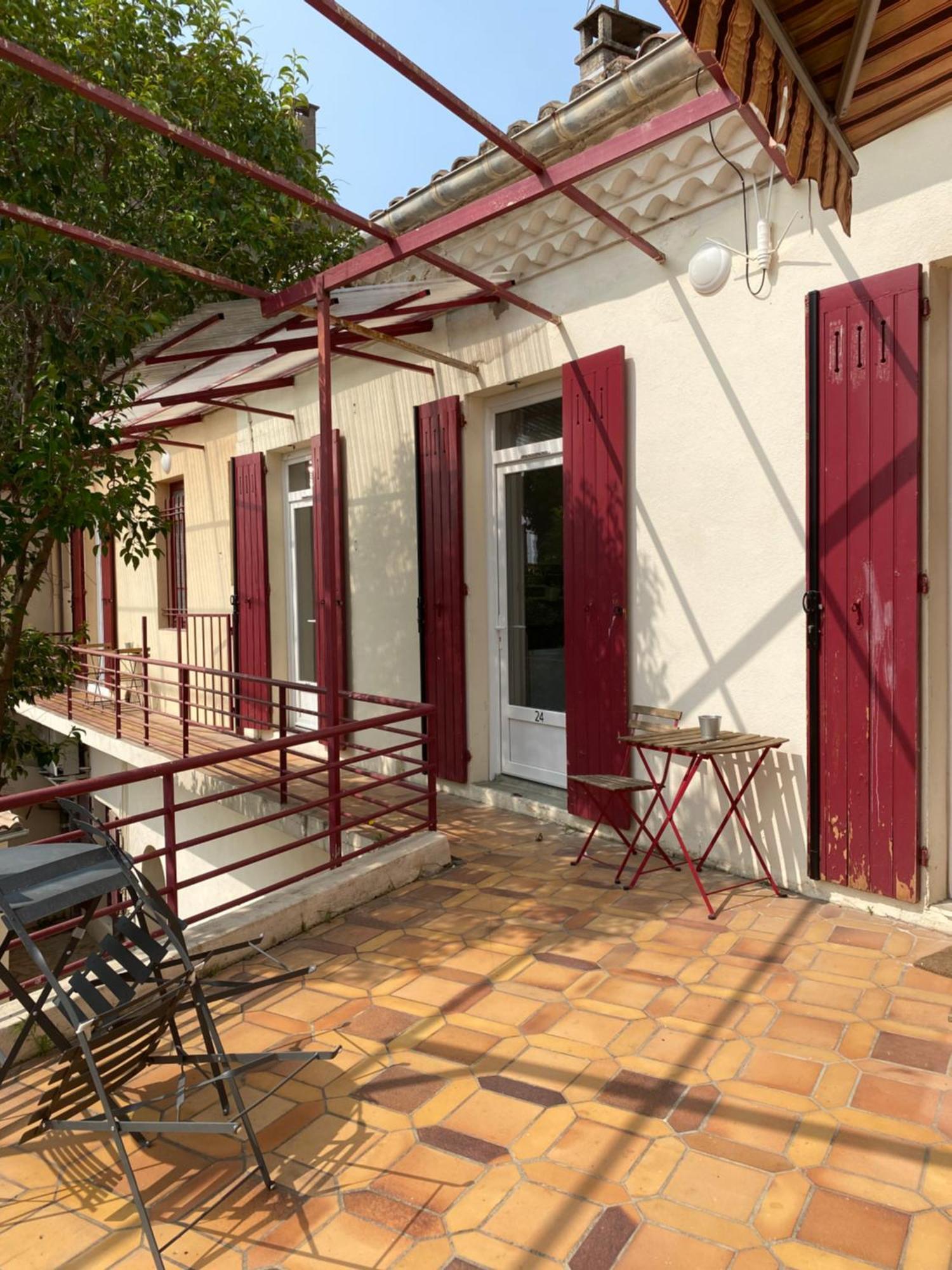 La Maison D'Antonin 2 Nîmes Exterior photo