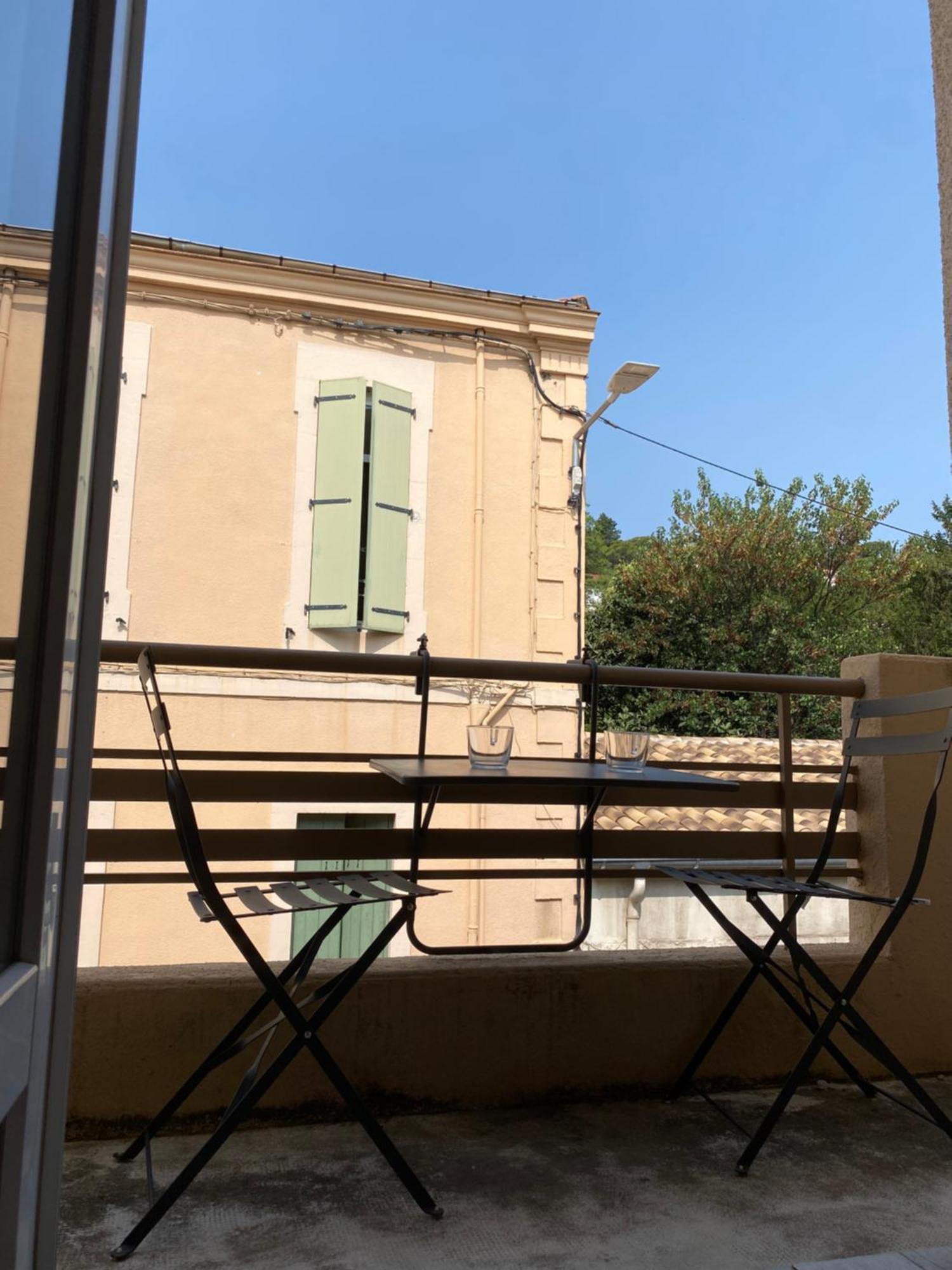 La Maison D'Antonin 2 Nîmes Exterior photo